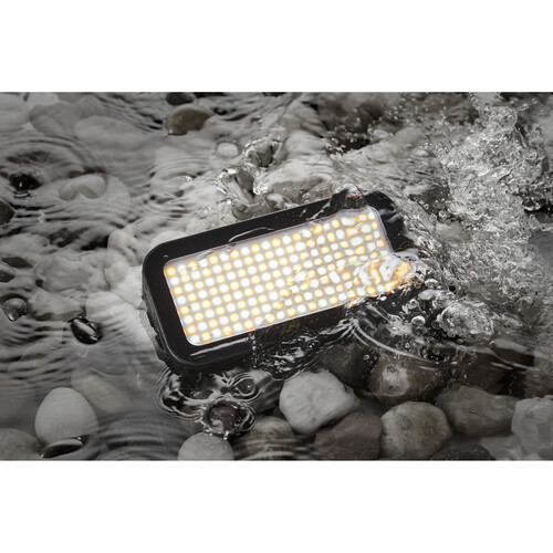 1024002_E.jpg - Godox WL8P Waterproof LED Light