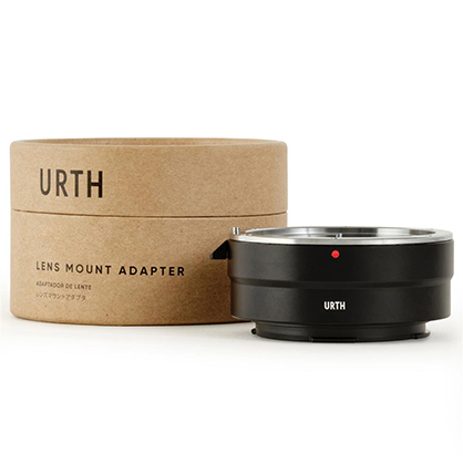 Urth Canon EF/EF-S Lens Mount to Leica L Camera Mount Adapter