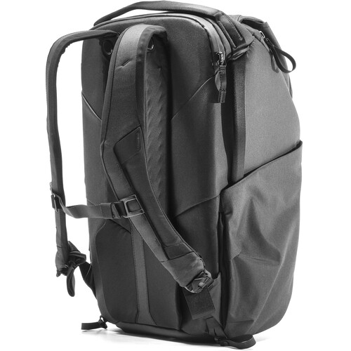 1024044_B.jpg - Peak Design Everyday Backpack v2 (Black, 30L)