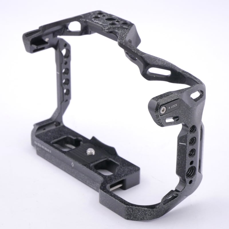 S-H-2255NX_3.jpg - SmallRig 4161 Black Mamba Camera Cage for Canon EOS R6 Mark II