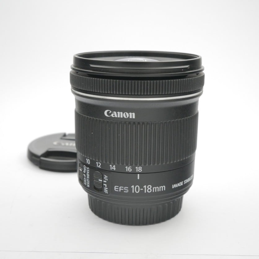 Canon EFs 10-18mm F/4.5-5.6 IS STM Lens