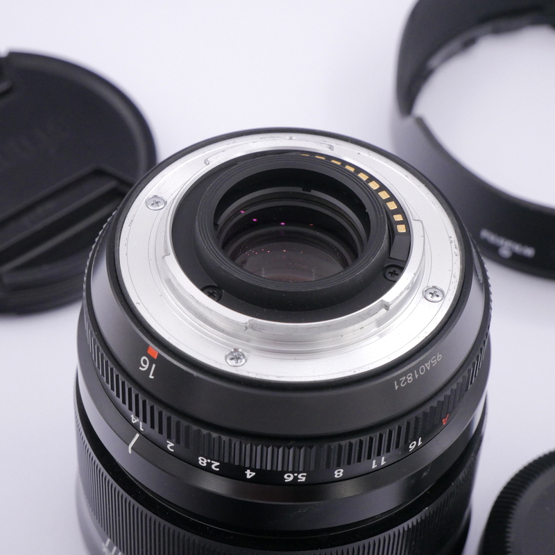 S-H-AAKML3_3.jpg - Fujifilm XF 16mm F/1.4 R Asph Lens