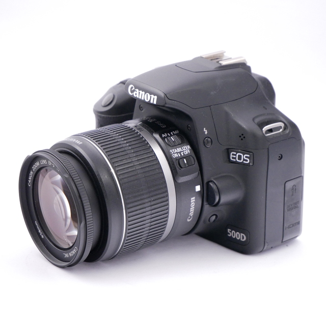 Canon Eos 500D + 18-55mm F3.5-5.6 IS - 11K Frames