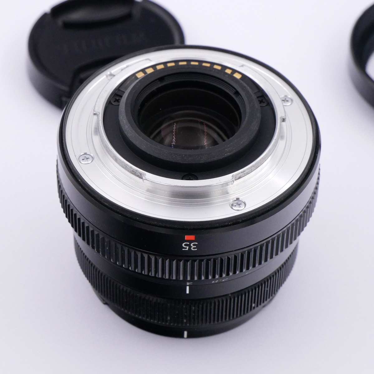 S-H-JRA2KK_3.jpg - Fujifilm XF 35mm F/2 R WR Lens