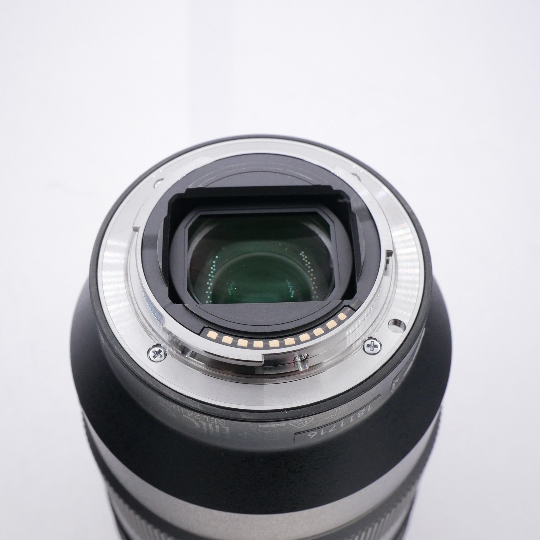 S-H-KF3Y43_3.jpg - Sony FE 24-105mm F4 G OSS Lens