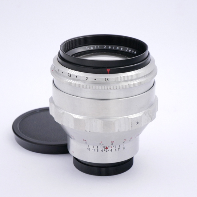 Zeiss MF 75mm F/1.5 Biotar Lens