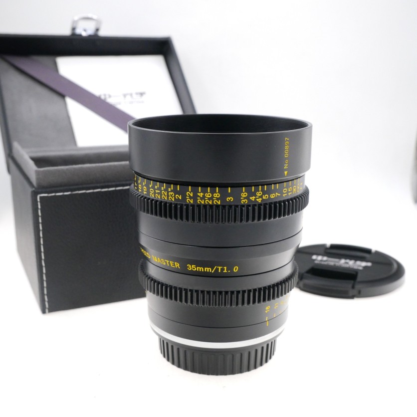 Zhongyi Speed Master MF 35mm T1.0 Cine Lens for Canon RF Mount