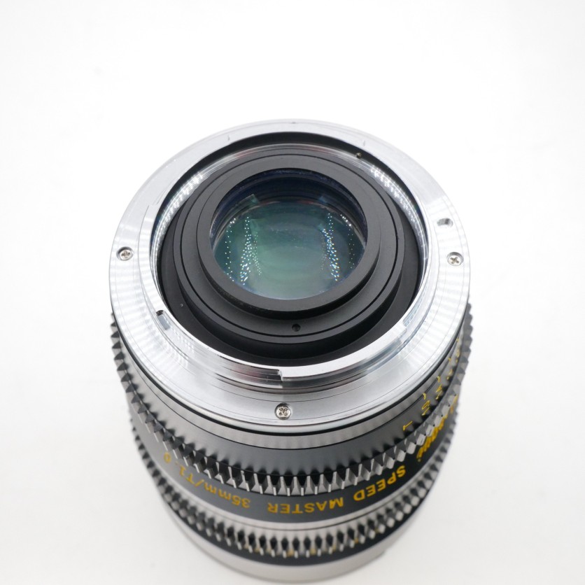 S-H-P46PE7_3.jpg - Zhongyi Speed Master MF 35mm T1.0 Cine Lens for Canon RF Mount