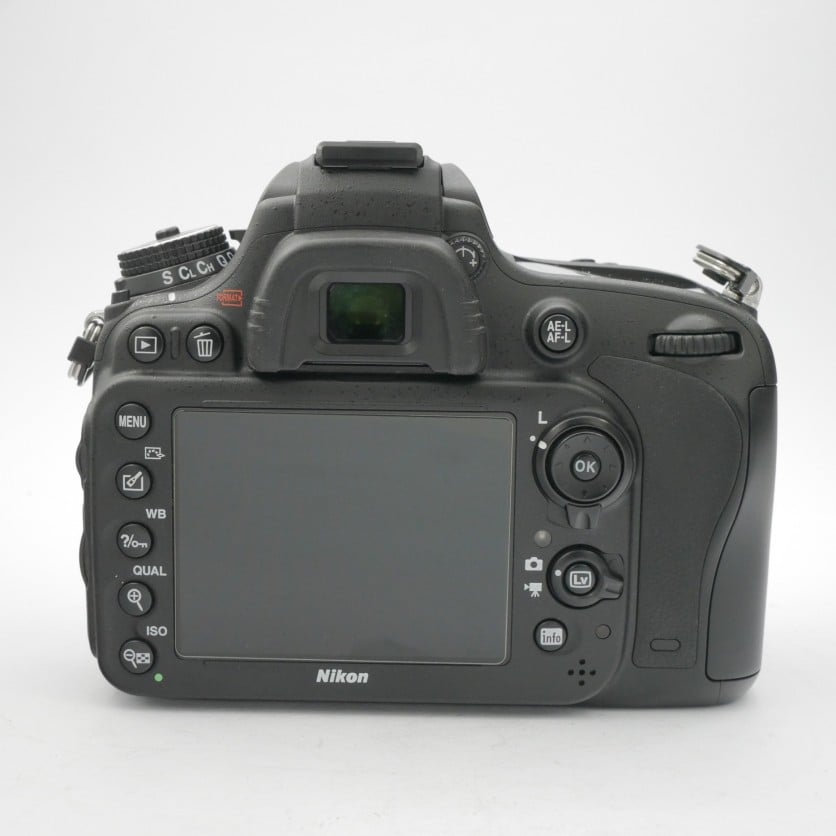 S-H-R26HCV_2.jpg - Nikon D610 Body - Only 6K Frames