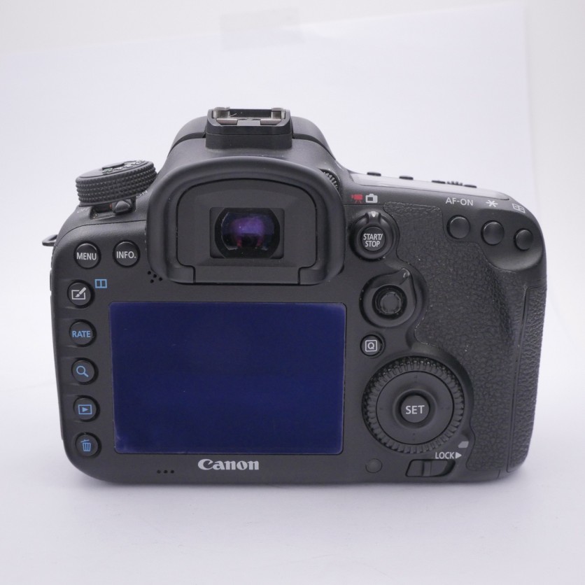 S-H-S2LKCM_2.jpg - Canon EOS 7D II Body Only 12K Frames