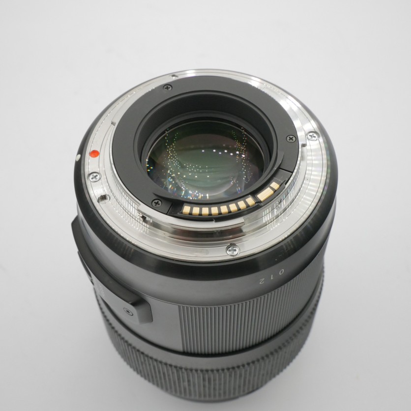 S-H-Y7PXJW_3.jpg - Sigma AF 35mm F/1.4 DG Art Lens for Canon EF-Mount