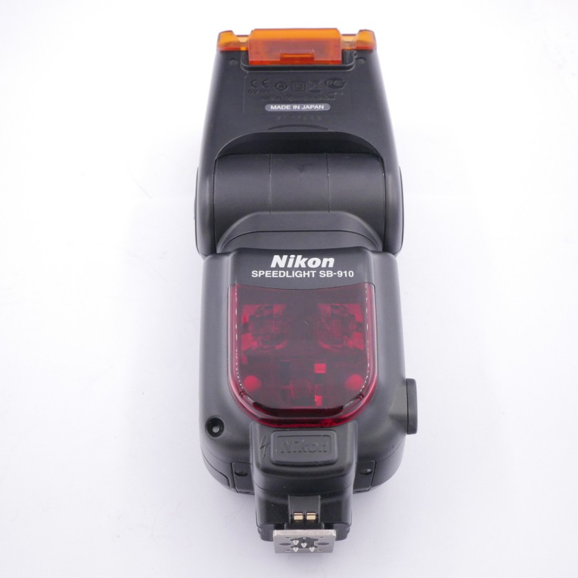 Nikon SB-910 Speedlight